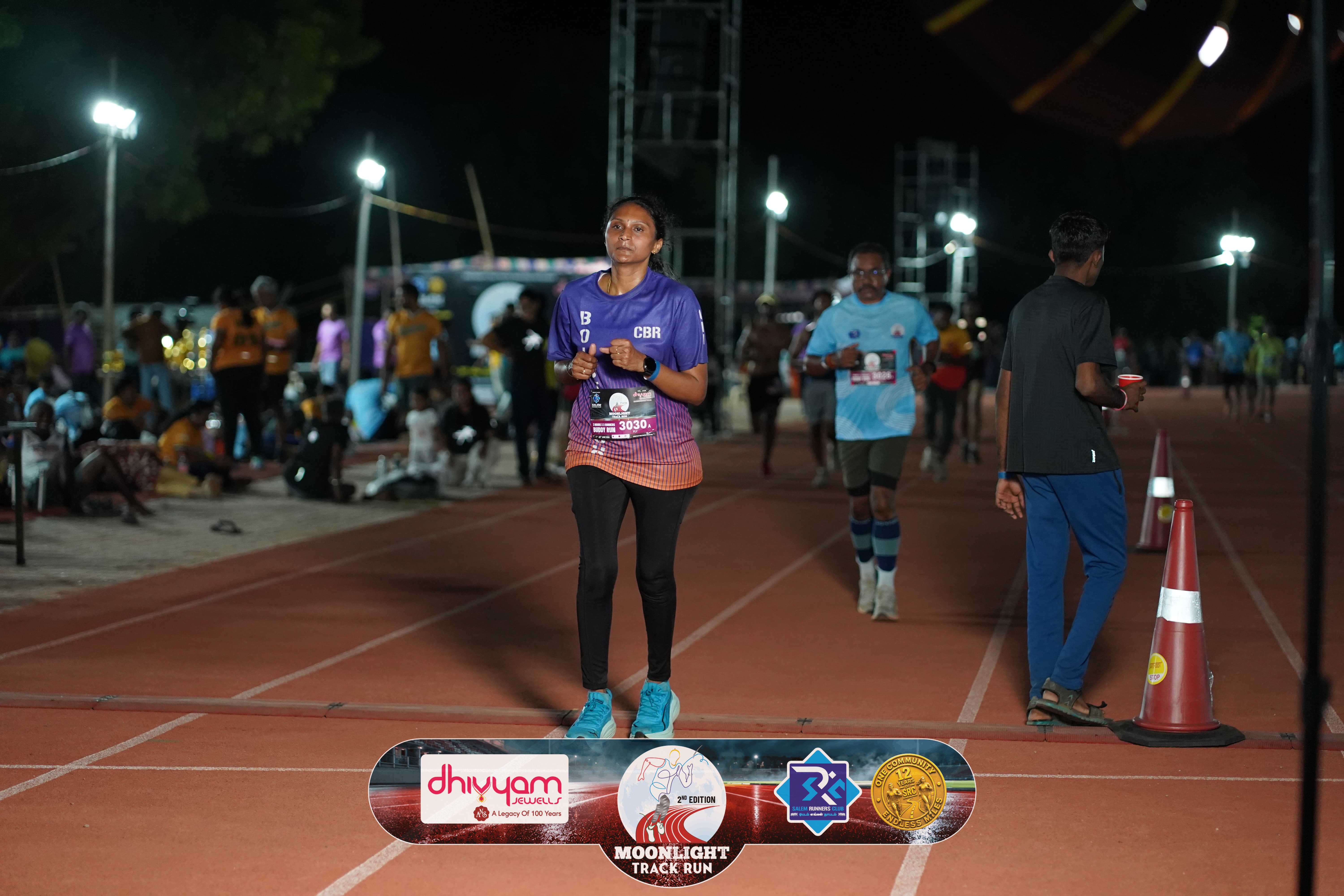 Stadium Runs Moonlight Track Run